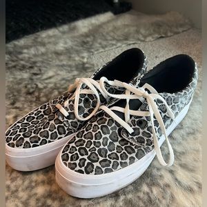 Leopard DC shoes